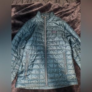 Patagonia nano puff jacket